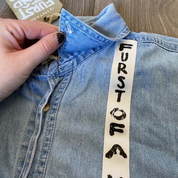 Furst Of A Kind Vintage Cut Off Button Down Top OS - Picture 4 of 12